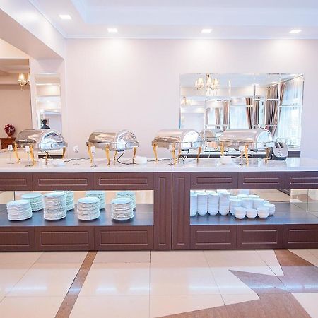 Astana International Hotel Αλμάτι Εξωτερικό φωτογραφία