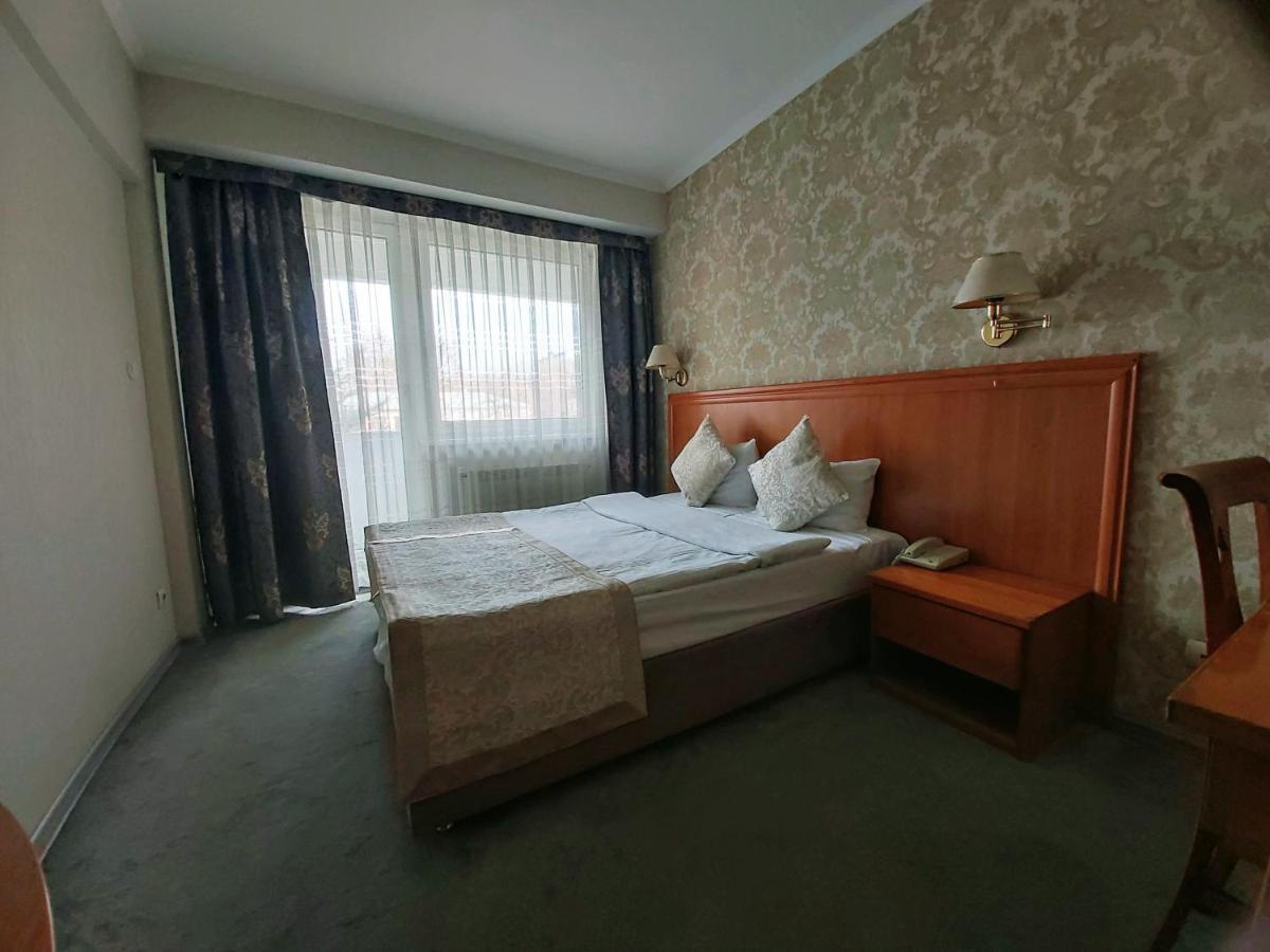 Astana International Hotel Αλμάτι Εξωτερικό φωτογραφία