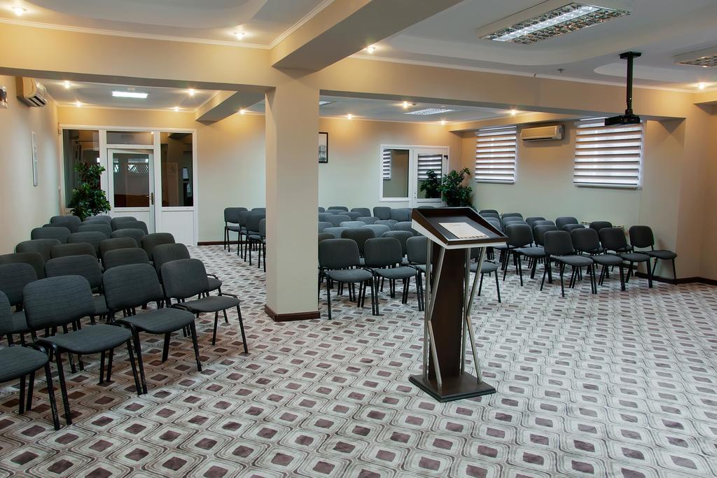 Astana International Hotel Αλμάτι Εξωτερικό φωτογραφία